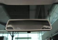 车内后视镜拆卸视频,视频教程详解